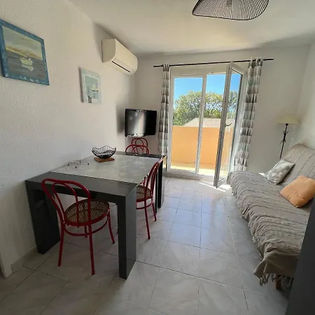 4 Personnes Au Village De La Apartment