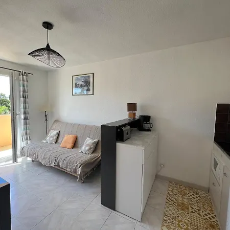 4 Personnes Au Village De La Appartement